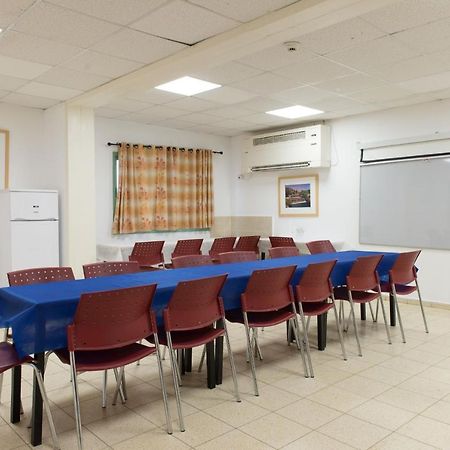 Hi - Maayan Harod Hostel Gid'ona Eksteriør bilde
